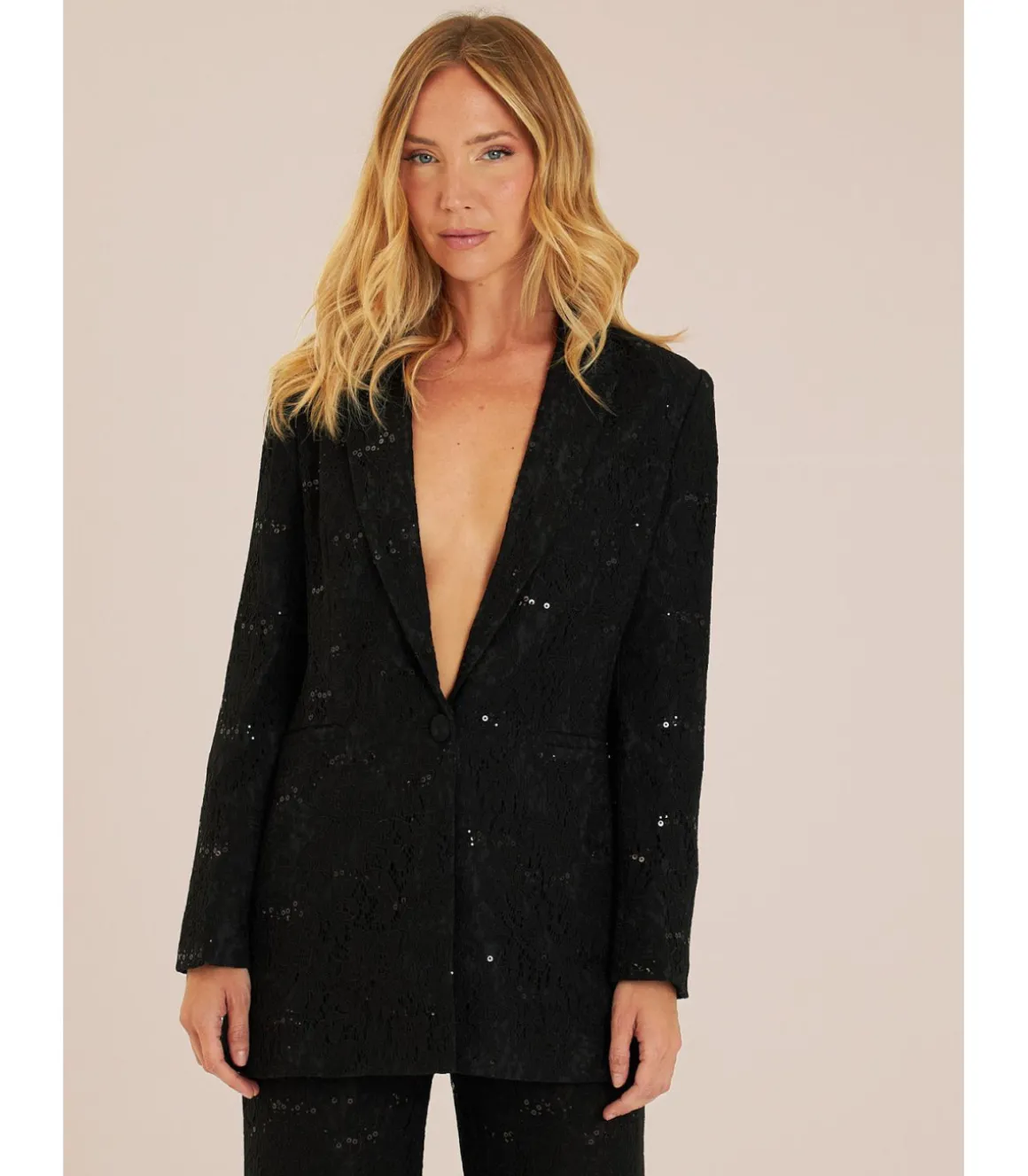 Alma en Pena Chaquetas|BLAZER ENCAJE CON LENTEJUELAS