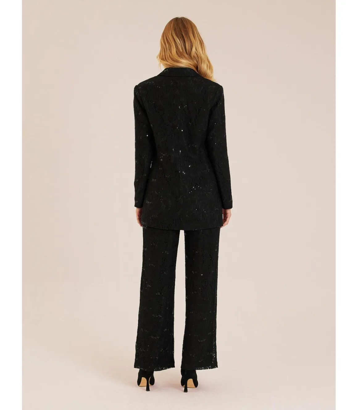 Alma en Pena Chaquetas|BLAZER ENCAJE CON LENTEJUELAS