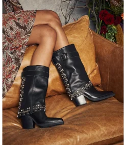 Alma en Pena Botas De Tacón|BOTA CON TACHUELAS Y HEBILLA